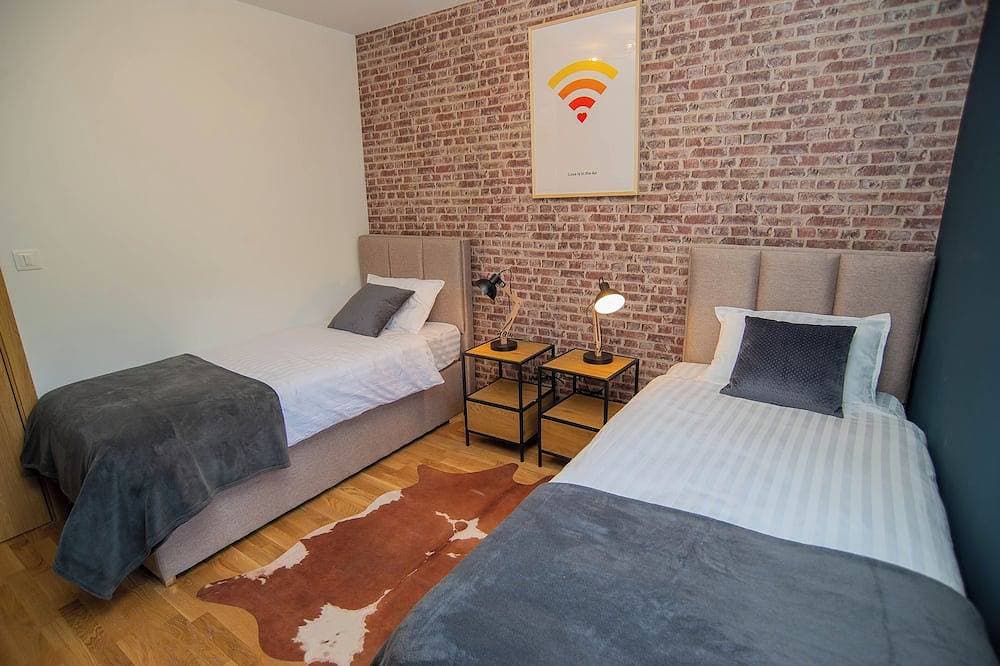 Foto 6 von 30: Stylish Two-Bedroom Apartment | Ljubovic Hill Park
