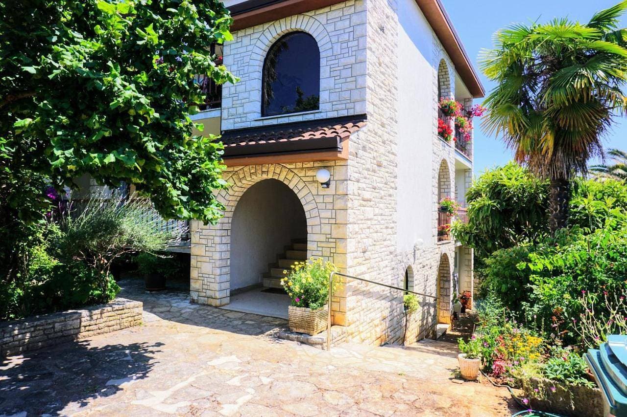 Apartments VILMA 1