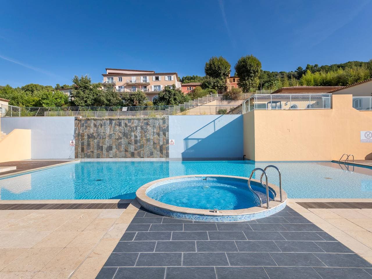 Foto 8 von 23: Studio für 2 Personen mit Pool