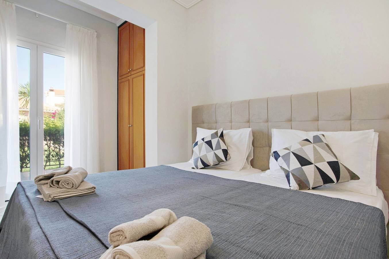 Foto 5 von 26: Ferienhaus „Olympia“ mit Gemeinschaftspool & Klimaanlage
