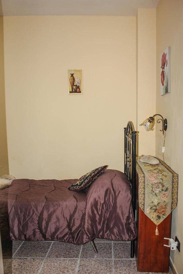 Foto 12 von 71: Two-Bedroom Apartment