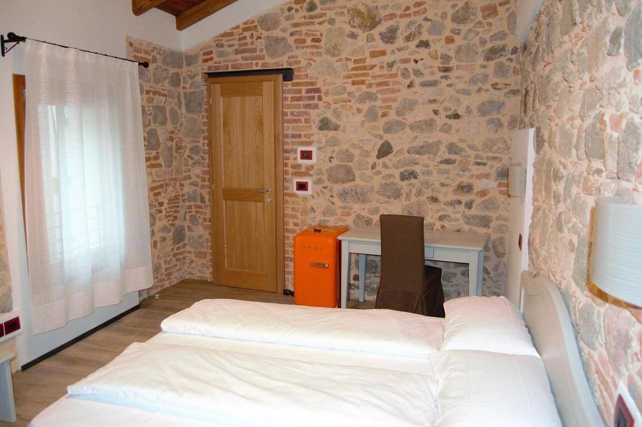 Foto 9 von 9: Double Room