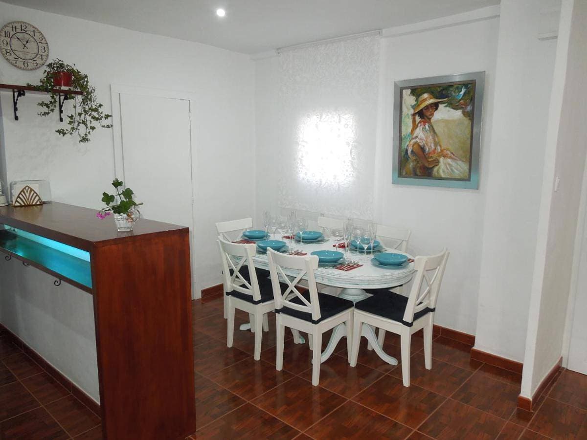 Foto 4 von 20: Two-Bedroom Apartment