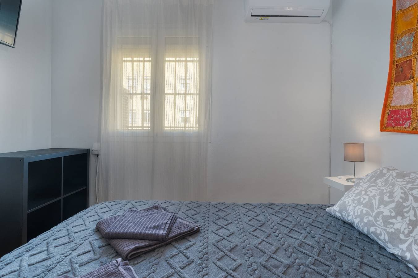 Foto 7 von 20: Ferienwohnung 'Macarena' in Brigth mit Balkon, Wi-Fi und Klimaanlage