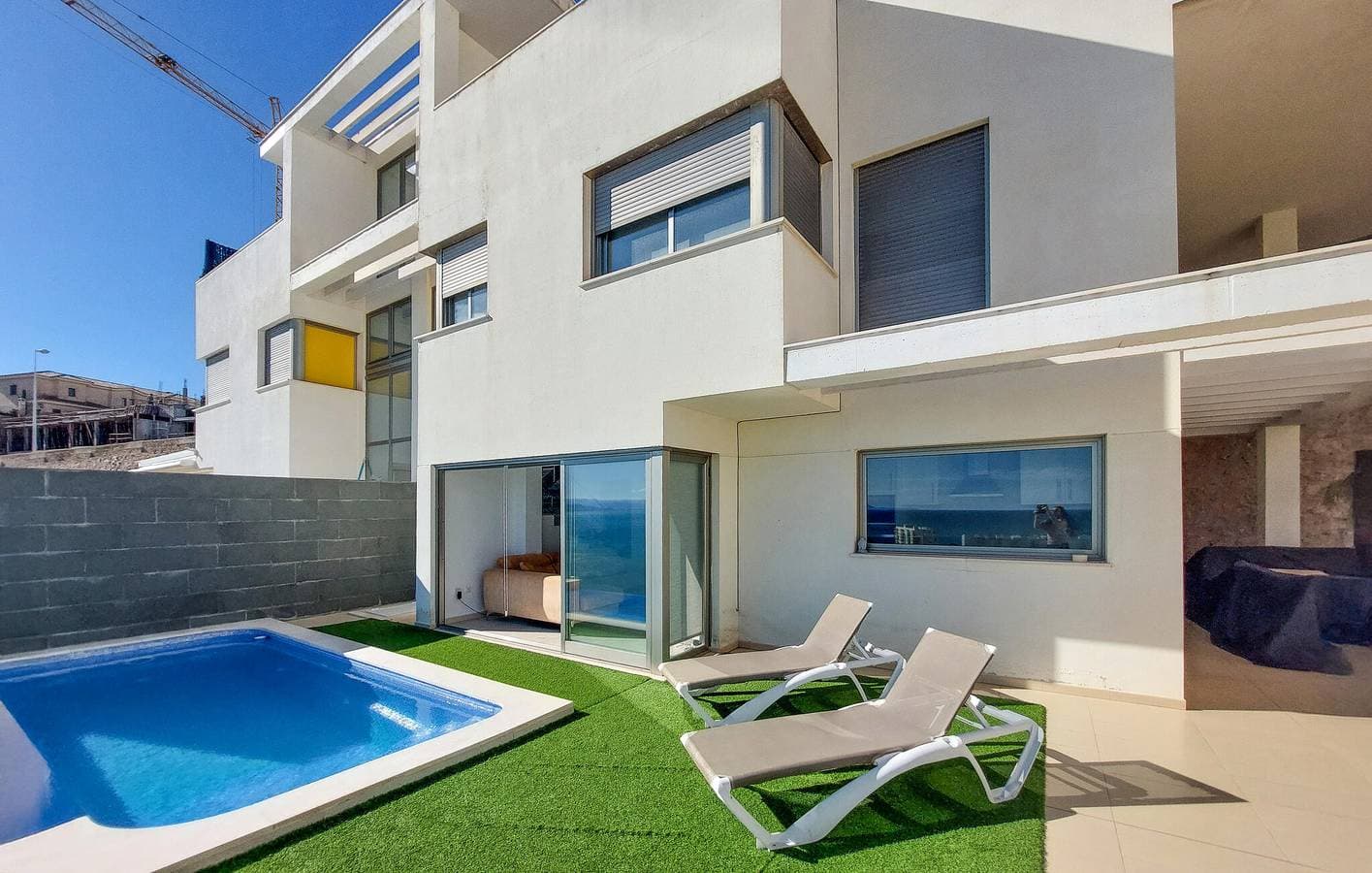 Foto 2 von 26: Apartment mit Meerblick, Pool und Parkplatz