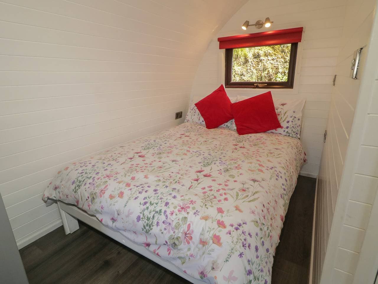 Foto 10 von 31: Hütte für 2 Personen mit Garten