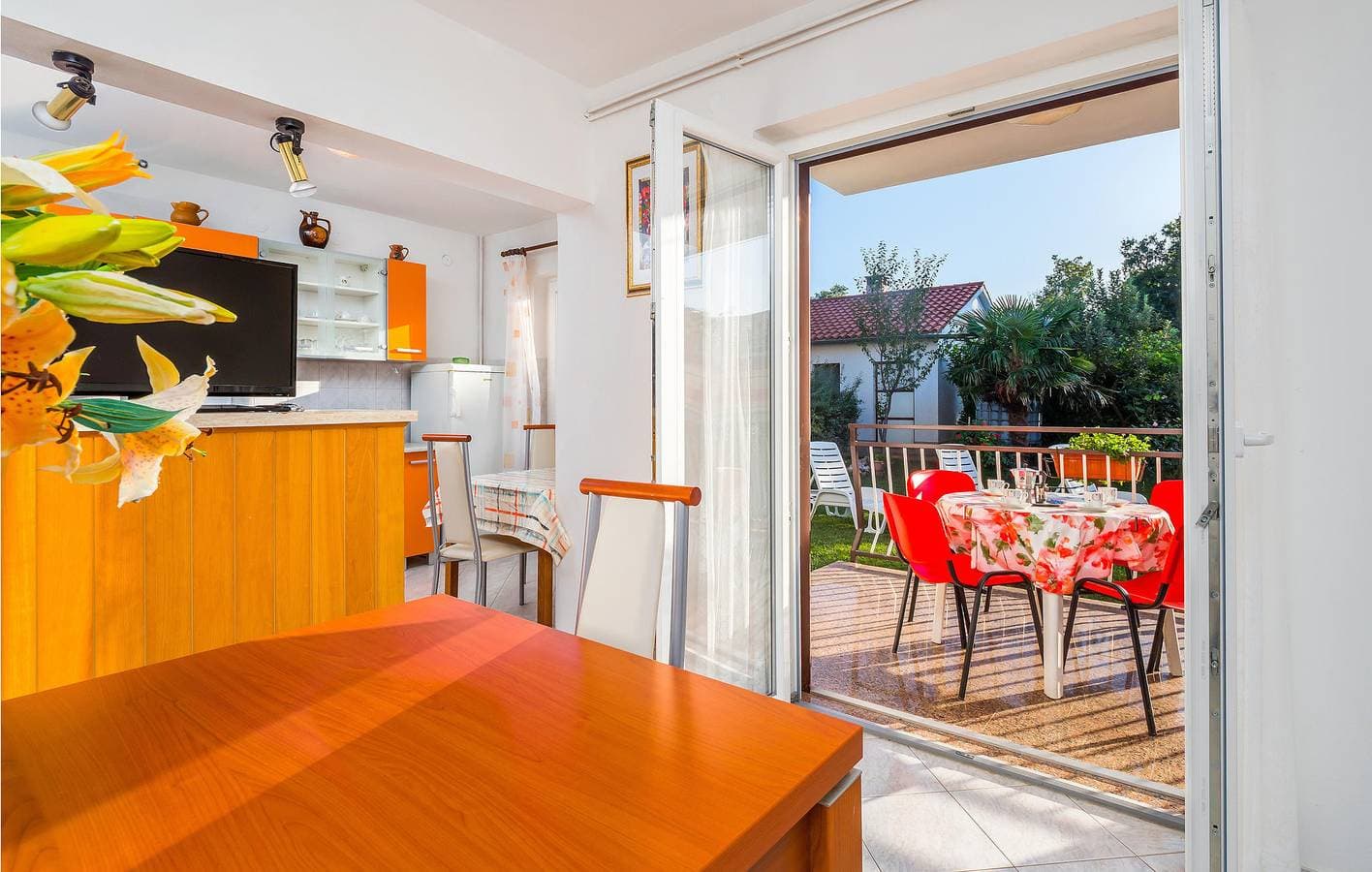 Foto 5 von 29: Charmante 61 m² große Wohnung mit Terrasse, WLAN und Parkplatz in der Nähe von Presika