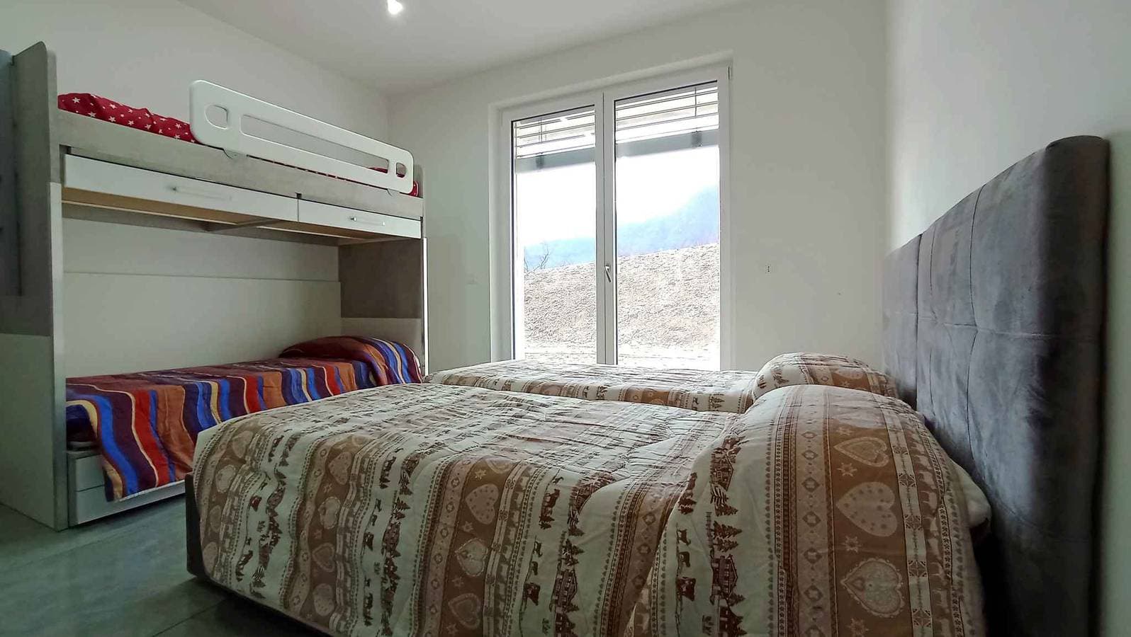 Foto 13 von 24: Ferienwohnung mit Seeblick