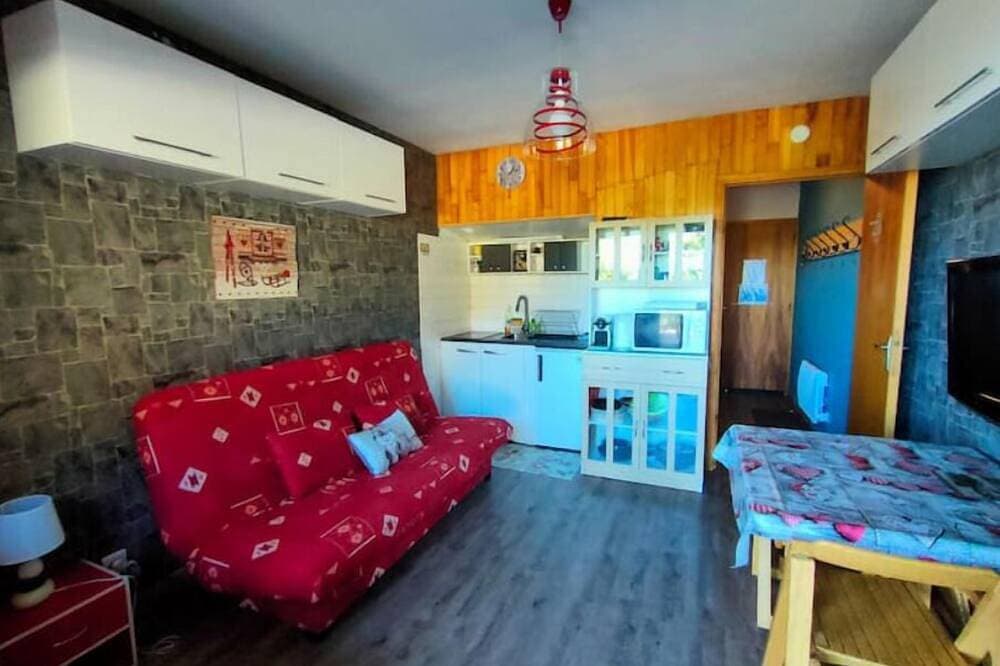 Studio Chaleureux Pour 4 Personnes au Pied des Pistes du Col de Rousset 1