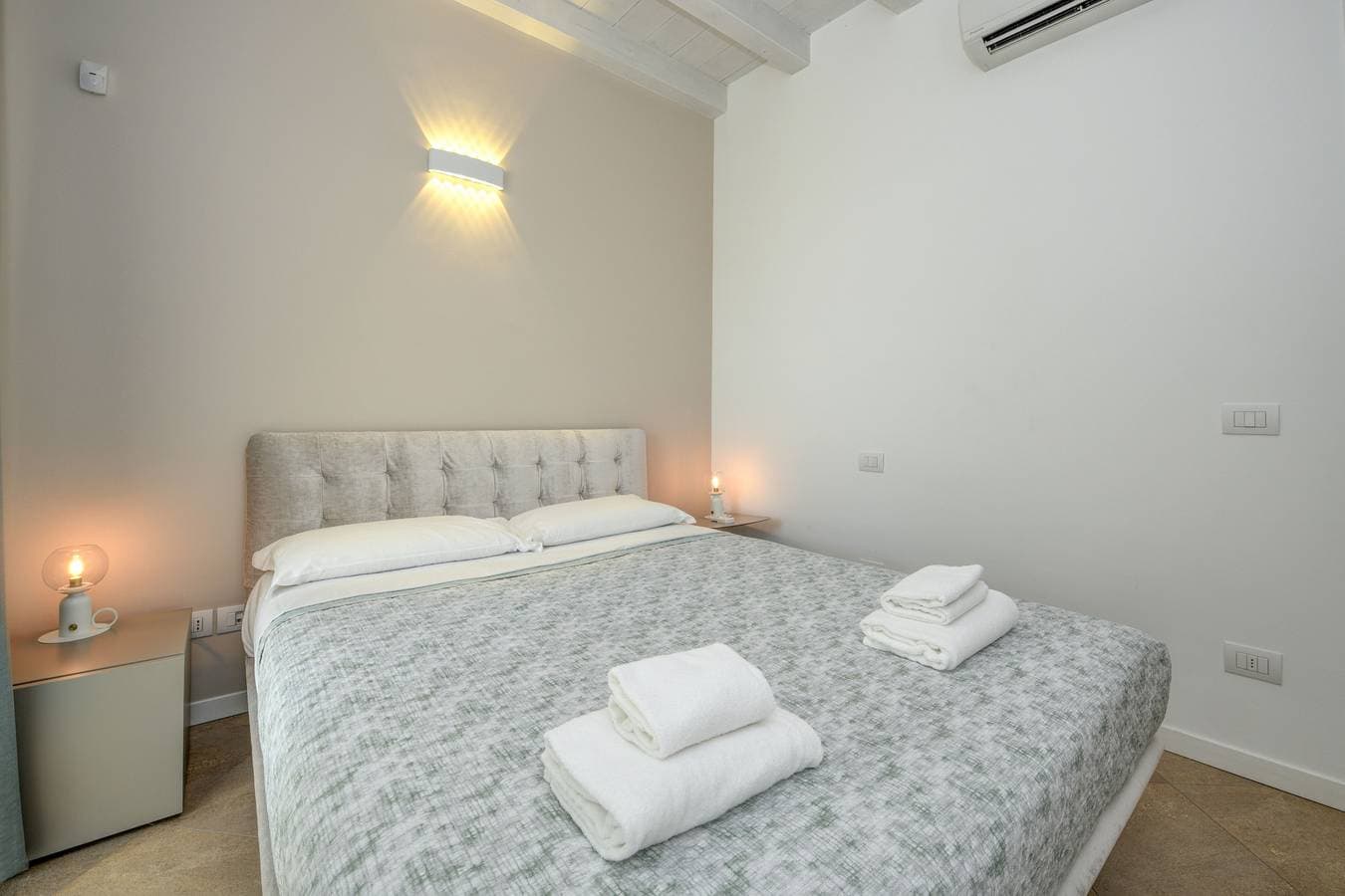 Foto 7 von 36: Caesar Sirmione Luxury Apartment
