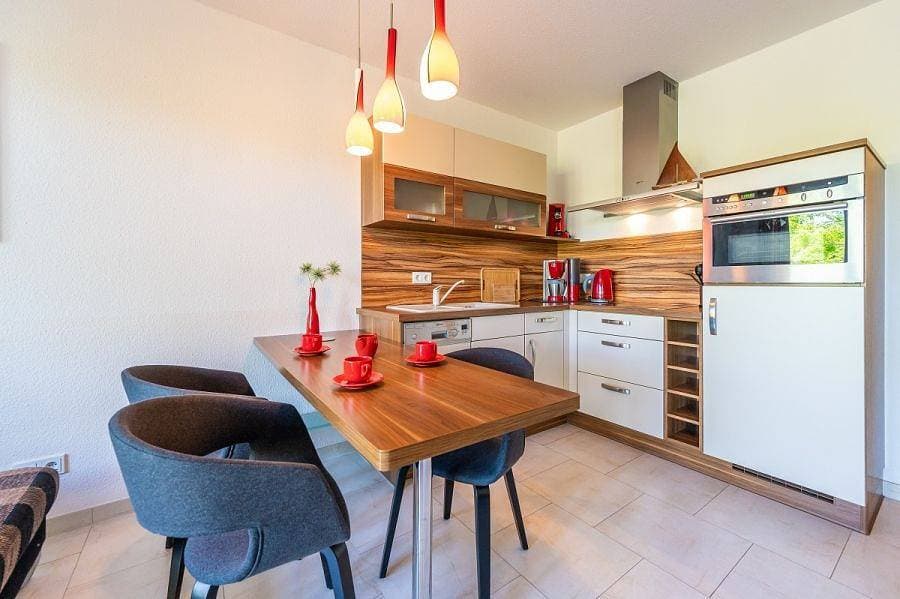 Foto 3 von 10: Gemütliche Ferienwohnung mit überdachter Terrasse, direkt am Strand