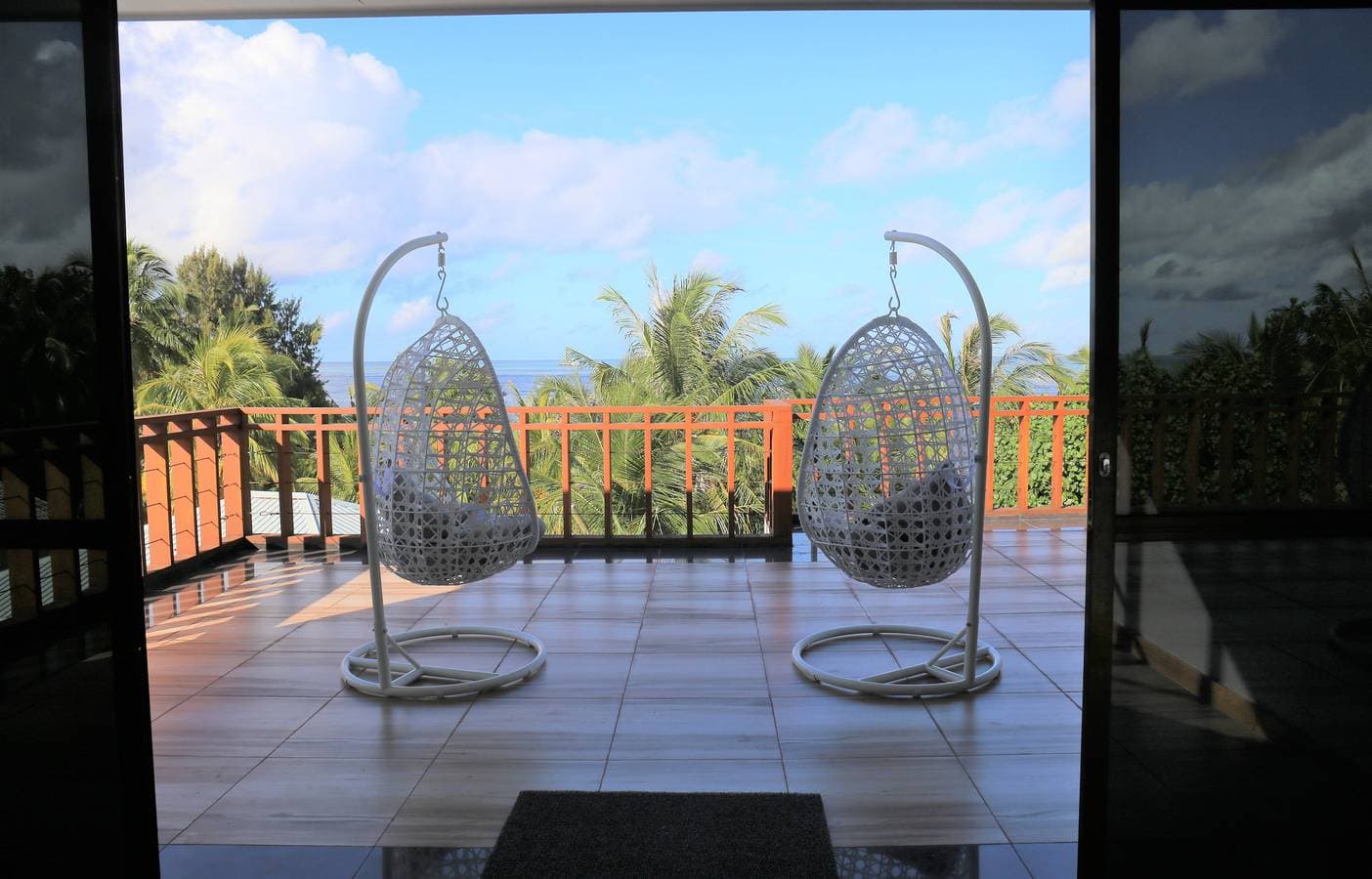 Foto 3 von 12: Master Suite Familienzimmer mit Blick auf das Meer