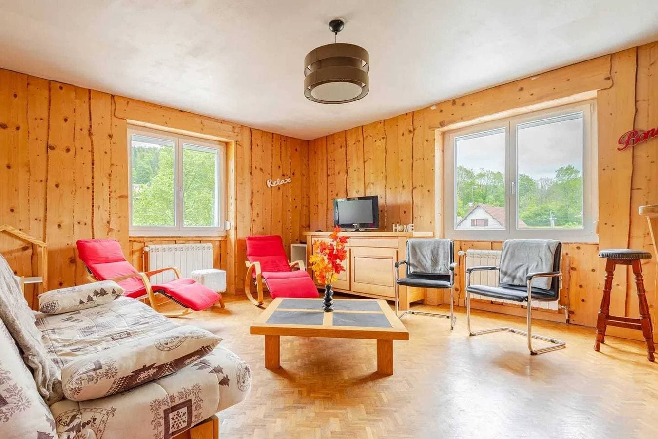 Foto 2 von 26: Gemütliches Haus mit Kamin in Hauts-de-Bienne