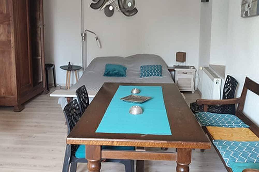 Foto 2 von 10: Country studio, pets welcome