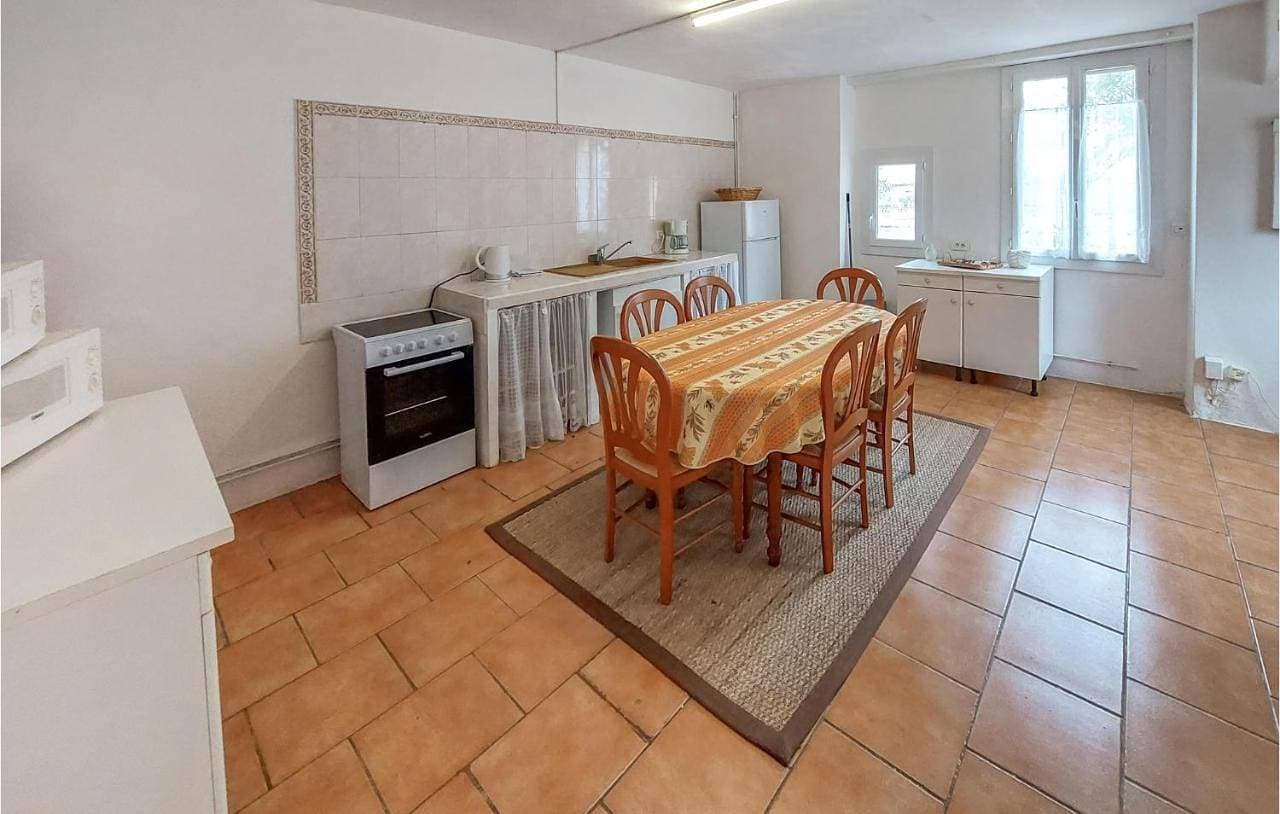 Foto 5 von 21: Two-Bedroom Holiday Home