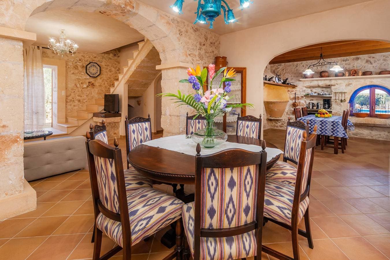 Foto 11 von 38: Ferienhaus Fonoll mit Bergblick, Pool, WLAN, Terrasse und Garten