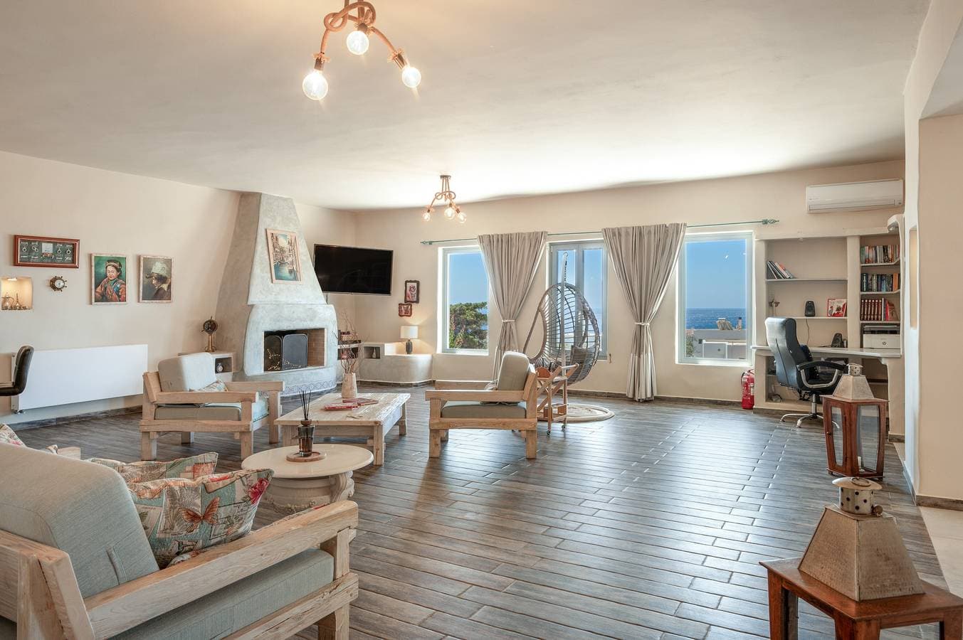 Foto 3 von 24: Ferienhaus 'Villa Fotis' mit Meerblick, WLAN und Klimaanlage