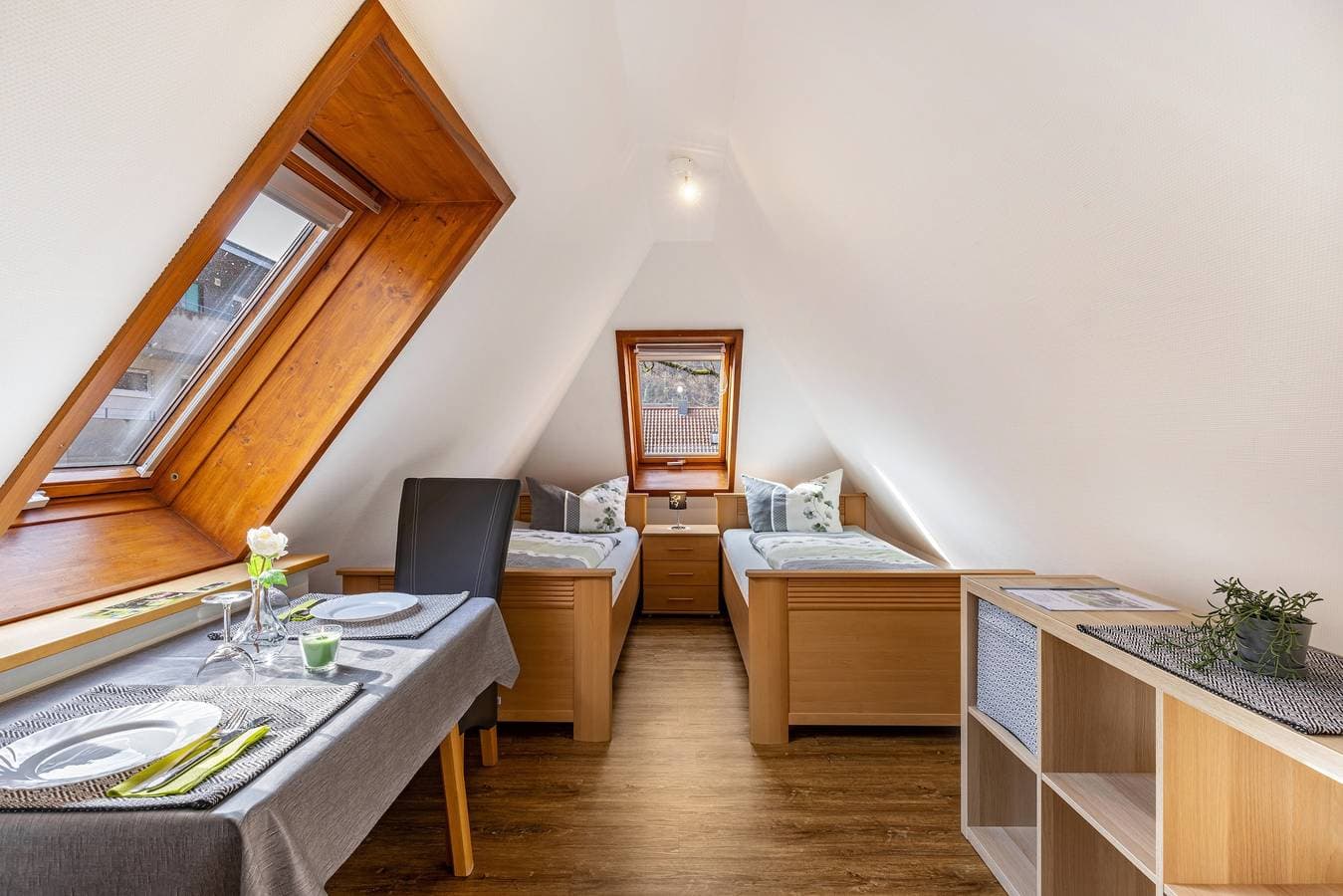 Foto 9 von 27: Premium Ferienwohnung 'Hohenurach' mit Bergblick, Balkon und WLAN