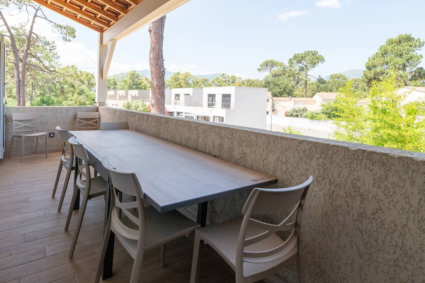 Foto 8 von 33: Apartment „La Dolce Vita 8 - Le Cedrat“ mit Meerblick, WLAN und Klimaanlage