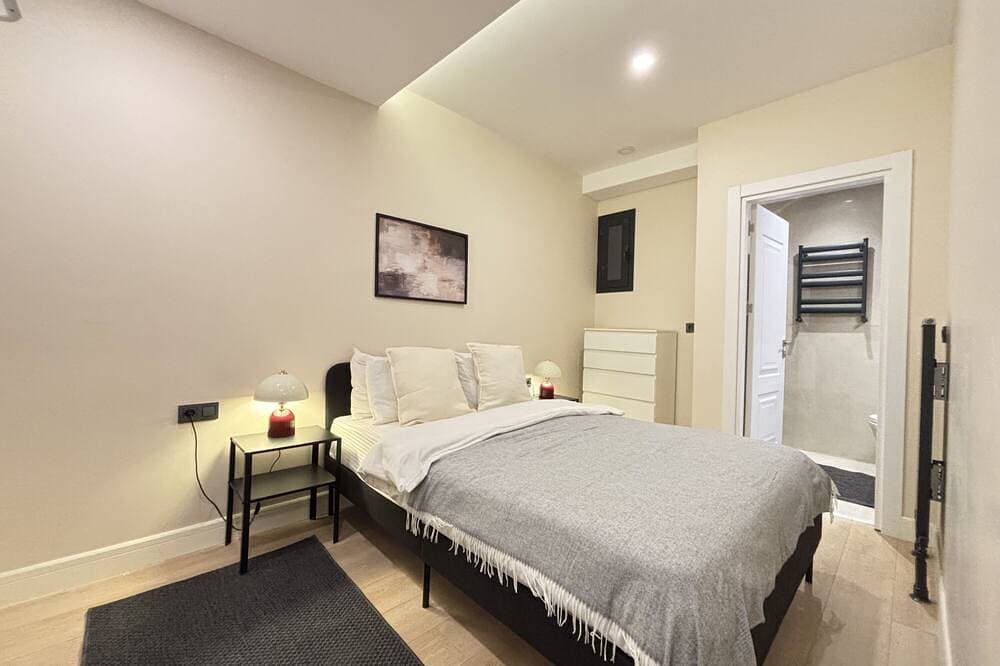 Foto 5 von 24: Stylish 2Br Residence in Nişantaşı