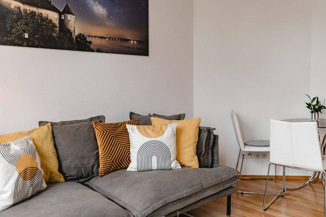 Foto 8 von 33: ⭐⭐⭐⭐  Abc Wohnung F