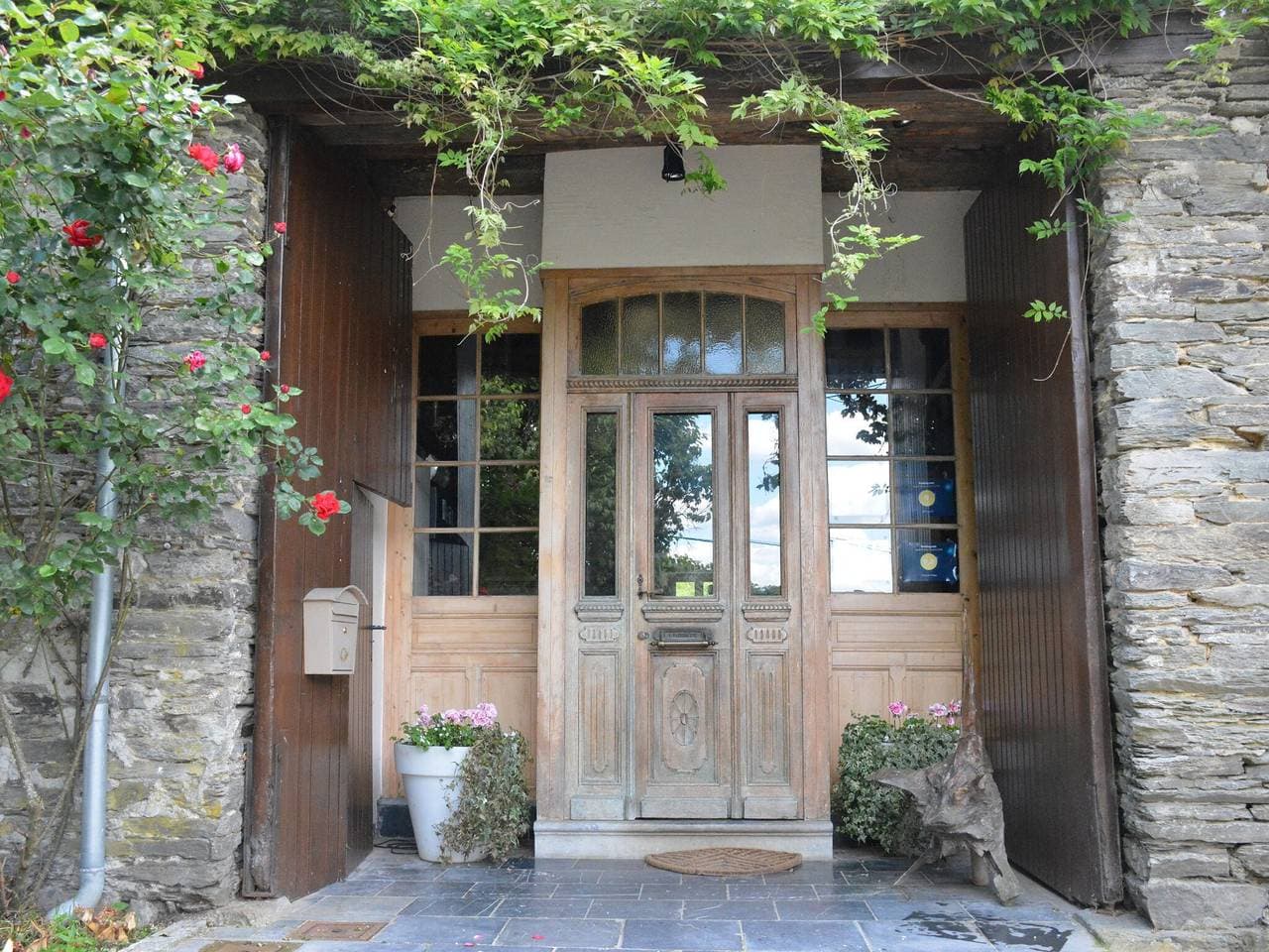 Foto 12 von 40: Ferienhaus in Bièvre nahe Wald und Teich