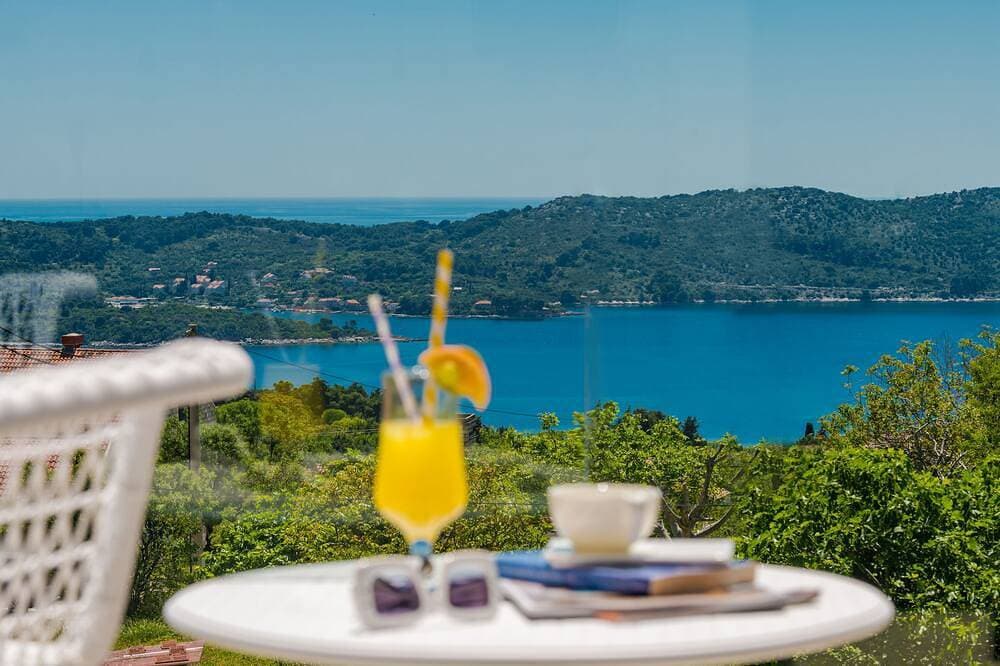 Foto 13 von 30: Villa Garden  Rose - Spectacular Sea View and Exclusive Privacy