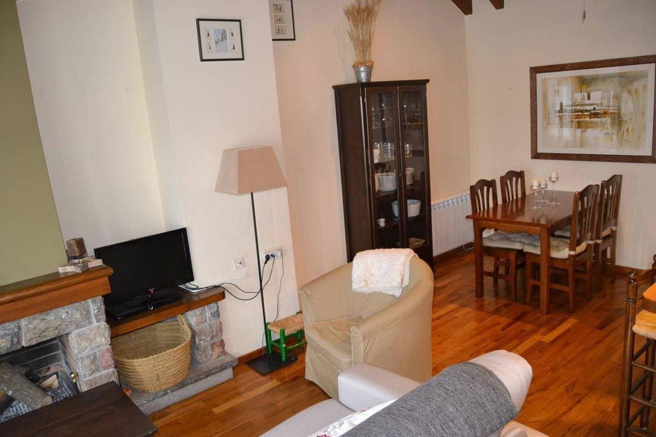 Foto 4 von 19: Two-Bedroom Apartment