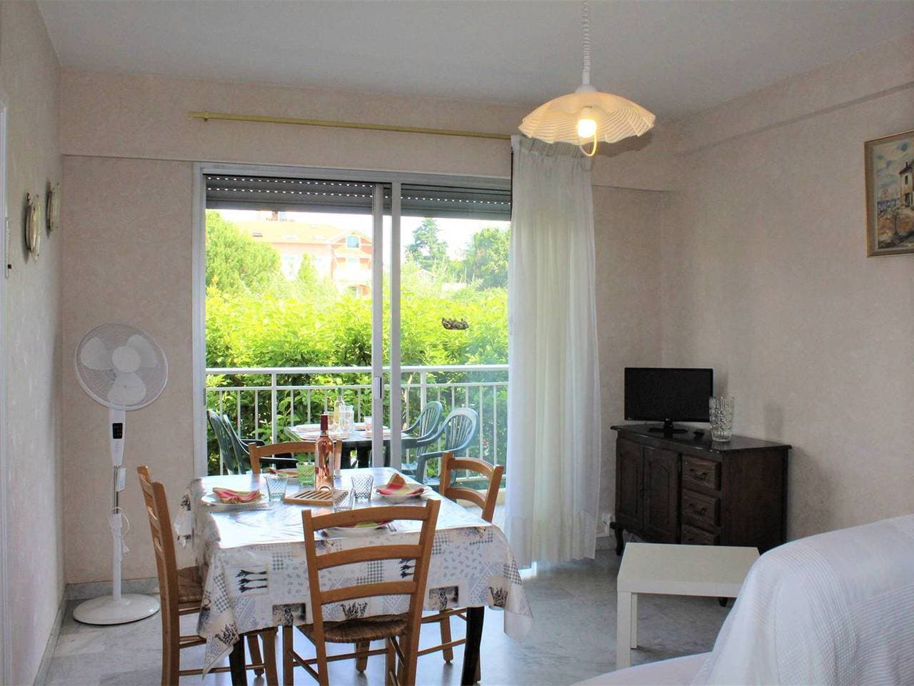 Studio, 4 Personen, 30m vom Meer, Terrasse, Parkplatz, Cagnes-sur-Mer 1