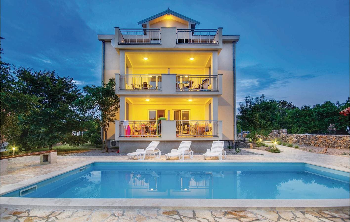 Foto 4 von 39: Gemütliche Ferienwohnung mit WLAN, Terrasse und Pool – 1 km vom Strand von Jert entfernt
