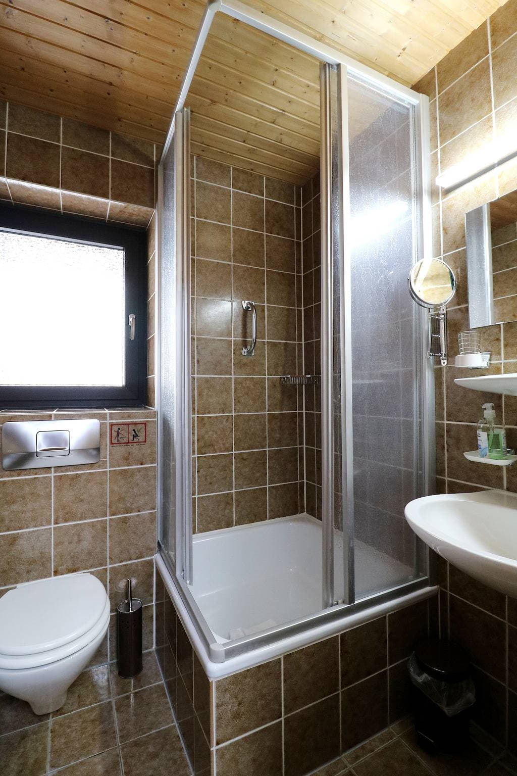 Foto 10 von 29: Gästehaus Seewald- Ferienwohnung 5 "Buche", Schluchsee, Blasiwald