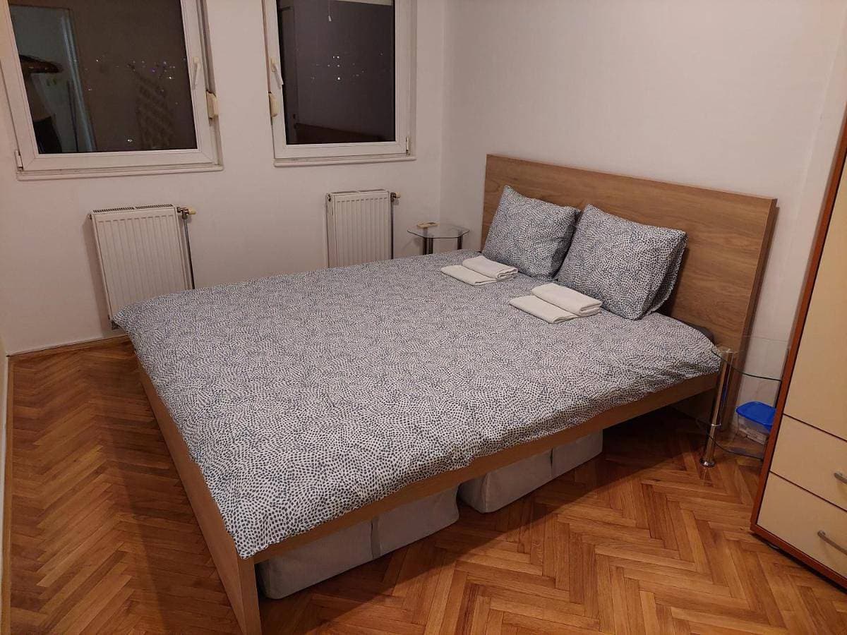 Foto 2 von 32: One-Bedroom Apartment