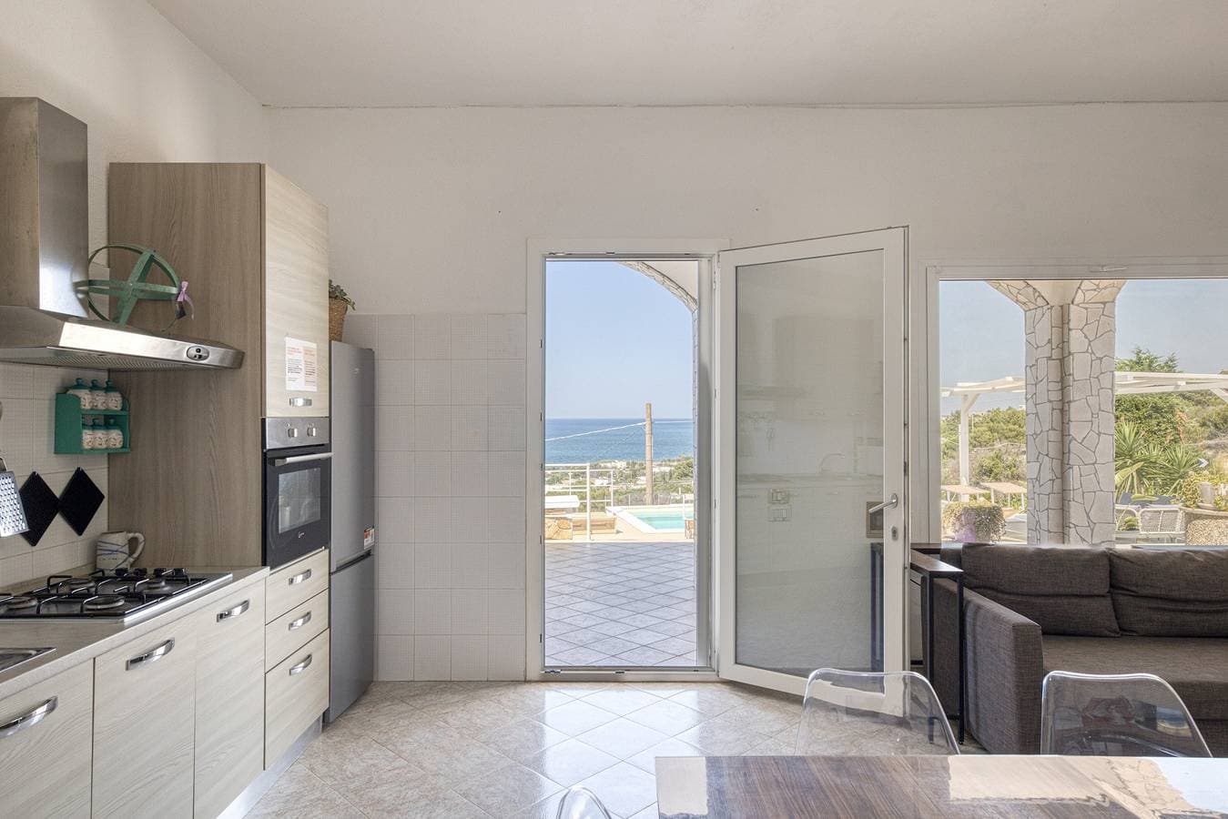 Foto 4 von 39: Villa Rusciu de lu mare superior – Pool, Meerblick, 4 Schlafzimmer, Strandnähe