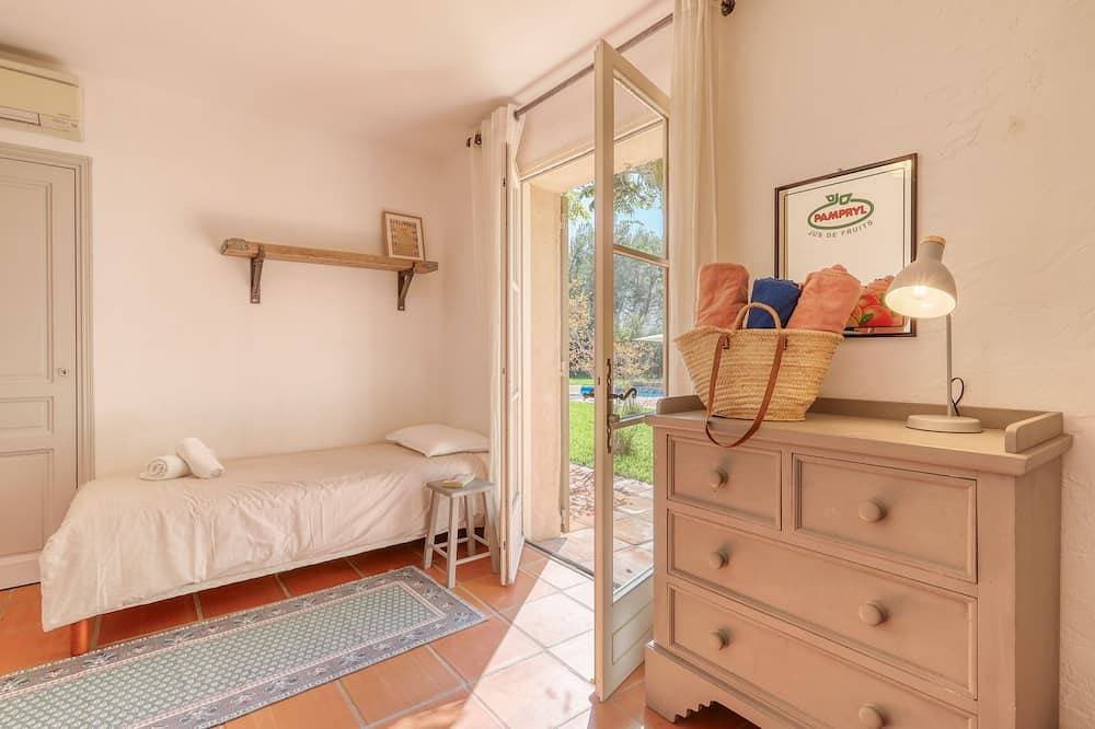 Foto 6 von 30: Villa Sauvagine Plage de Gigaro à Quelques Mètres
