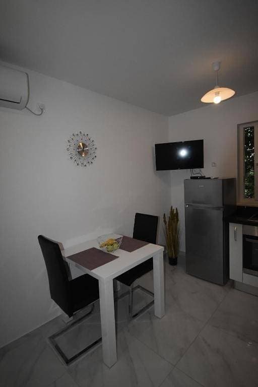 Foto 4 von 10: 1-Zimmer-Ferienwohnung mit Balkon Korcula A-25951-a
