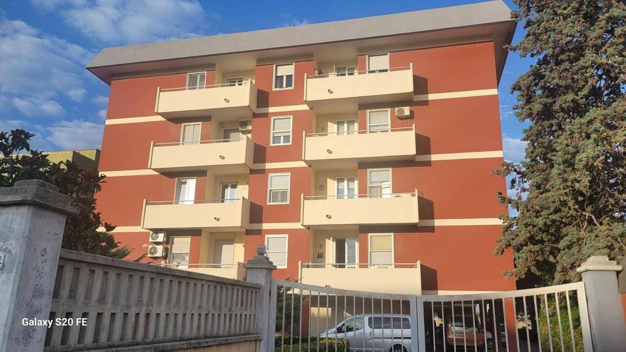 Foto 5 von 75: Two-Bedroom Apartment