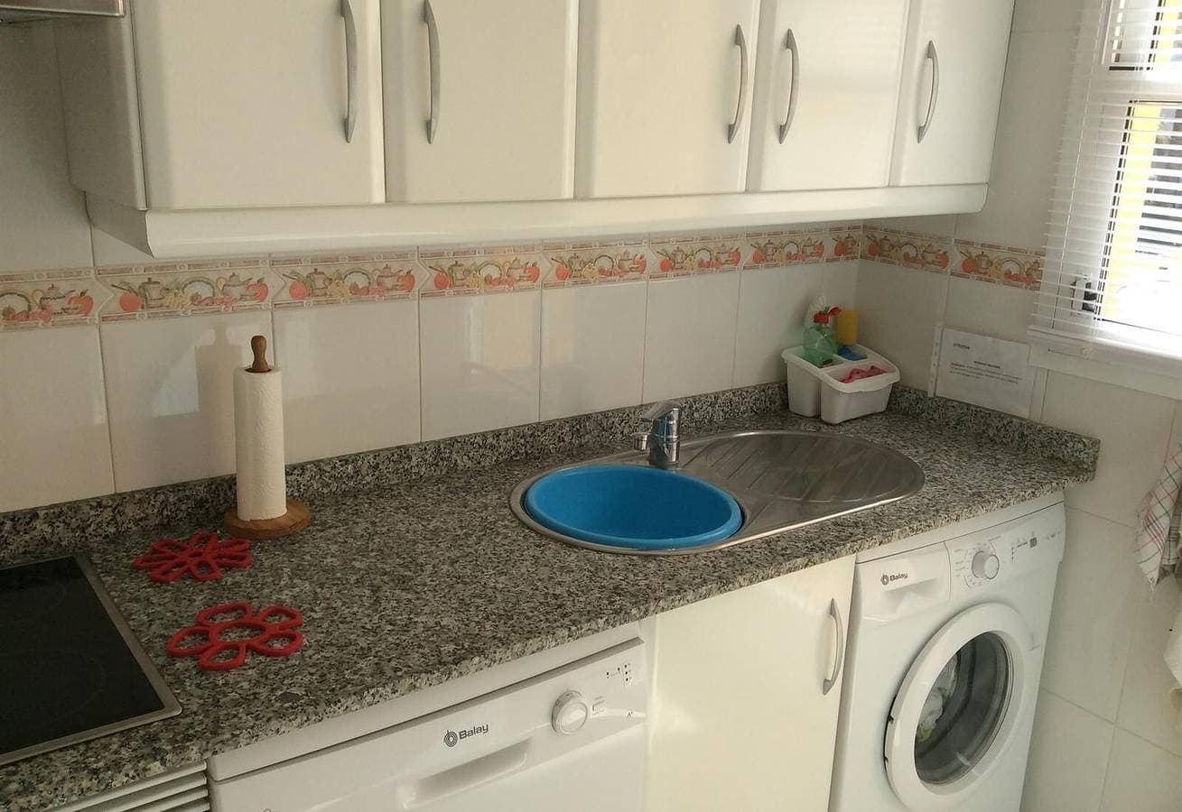 Foto 12 von 36: "Homely Apartment in El Faro" in El Faro mit Pool, Terrasse, Balkon, Klimaanlage und WLAN