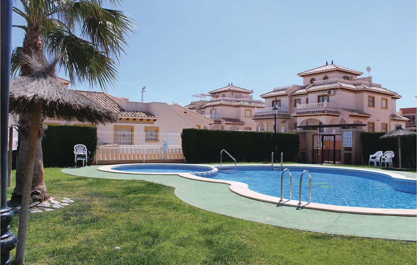 Gemütliches Apartment mit Terrasse & Pool - 2km zur Playa 1