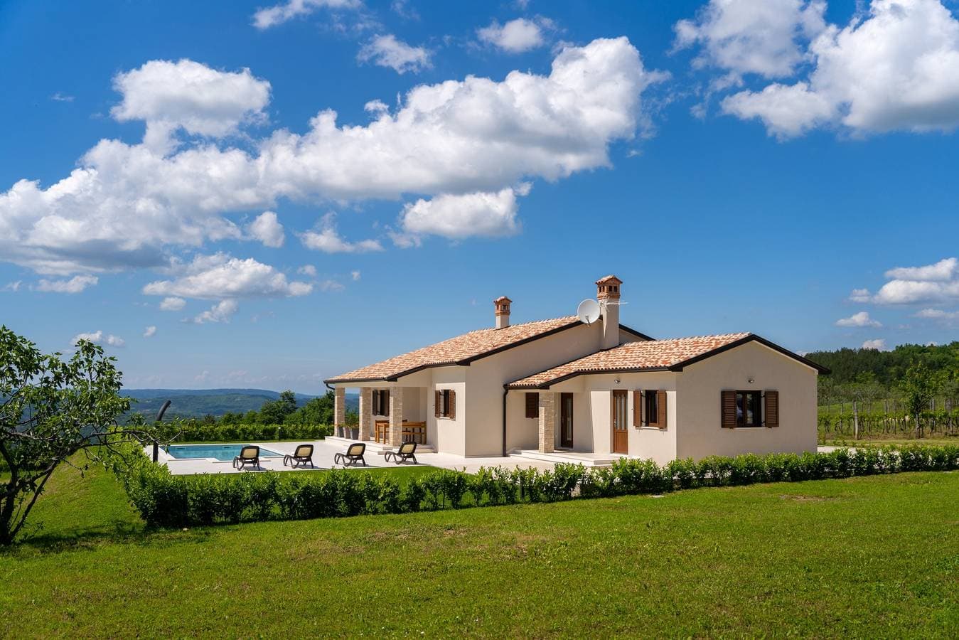 Foto 4 von 45: Villa Monti