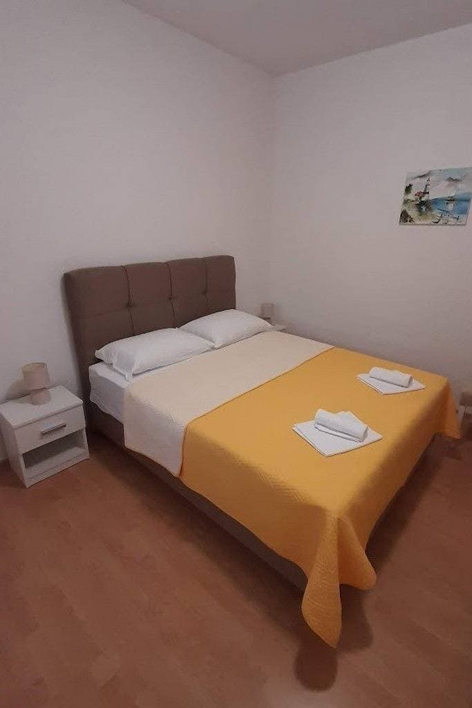 Foto 10 von 12: 2-Zimmer-Ferienwohnung mit Terrasse Zivogosce - Blato, Makarska A-24667-a