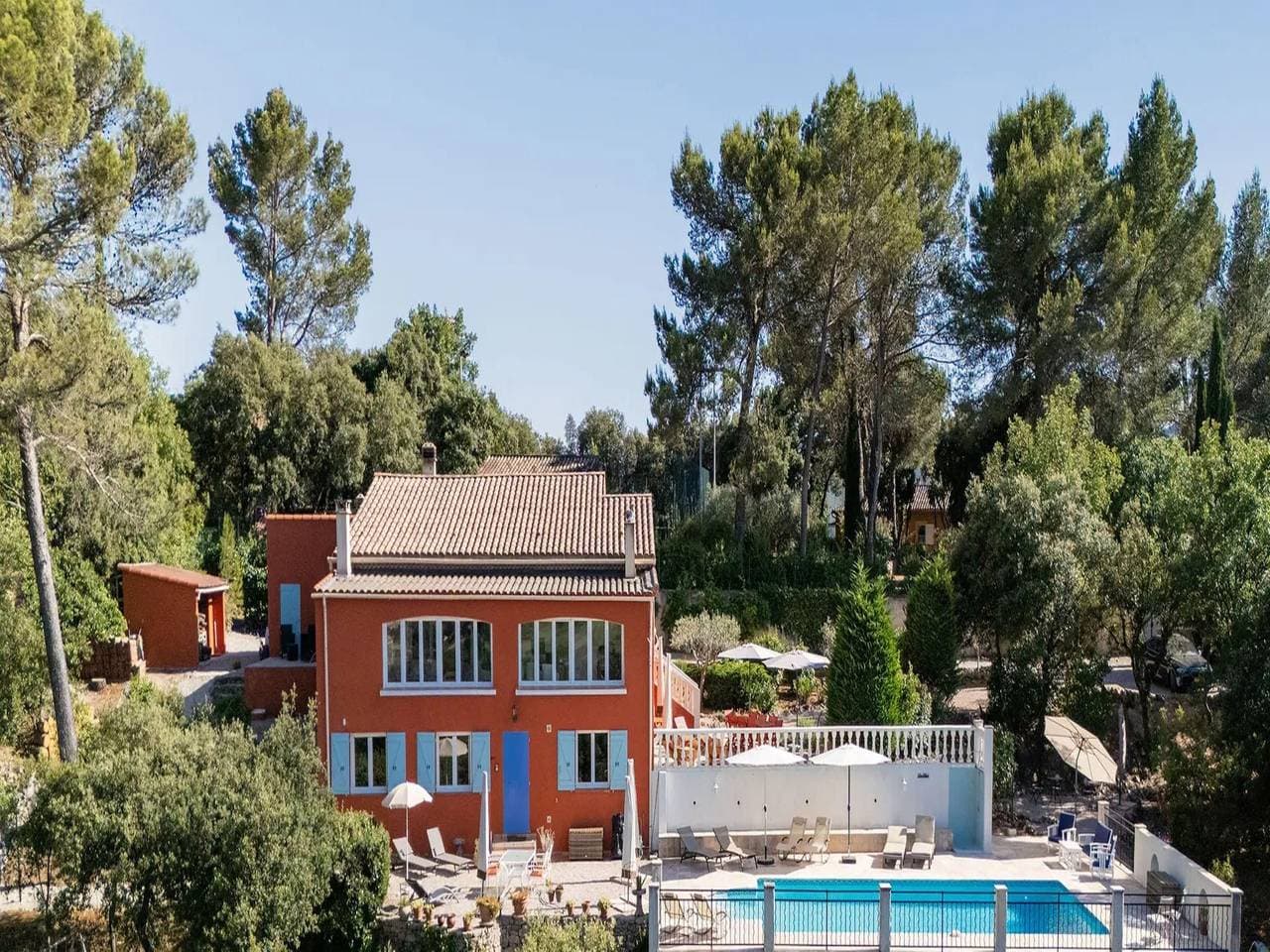 Foto 7 von 28: Ferienhaus Guillaume mit Swimmingpool