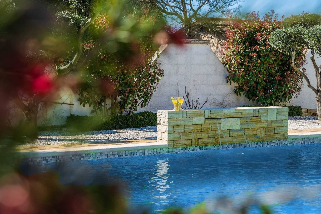 Foto 2 von 42: Villa Sunshine with Private Heated Pool