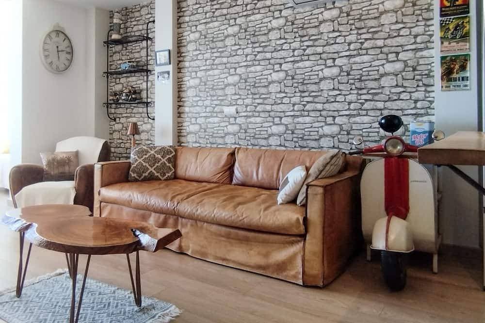 Foto 12 von 21: Trendy & cozy apartment with very nice views and a fantastic swimming pool.