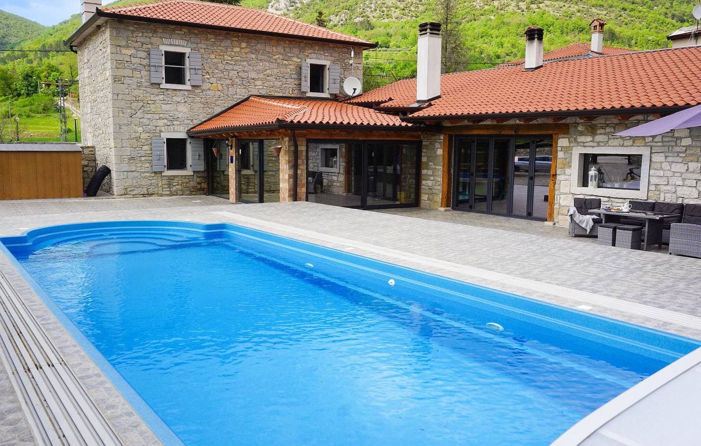 Foto 8 von 54: Geräumige Ferienwohnung mit Pool und WLAN, in der Nähe des Restaurants „Konoba Dolina“