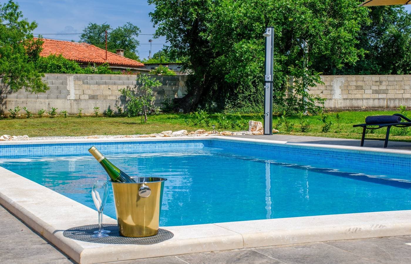 Foto 7 von 45: Schönes Ferienhaus zur alleinigen Nutzung mit priv