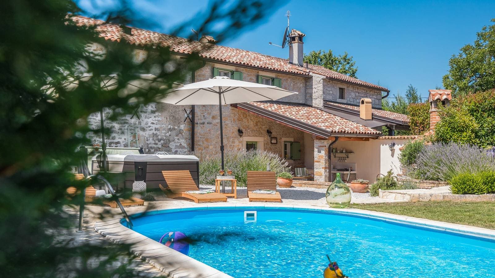 Villa Nonni by Villas Guide 1