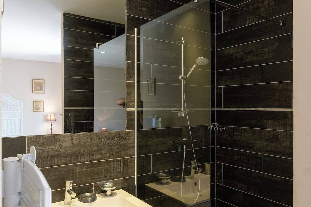 Foto 7 von 29: Neue Villa mit beheiztem Privatpool u. Panoramablick auf Meer u. Berge