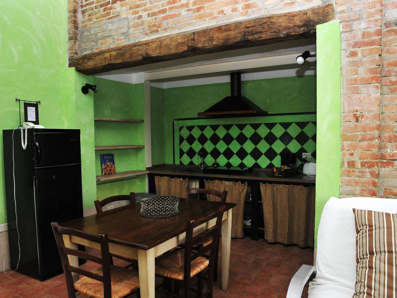 Foto 6 von 53: Wohnung in Castiglione Del Lago mit Terrasse, Garten und Grill