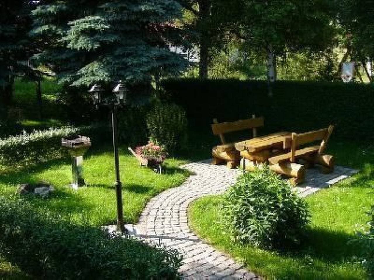 Foto 2 von 29: In Breitenstein mit Grill und Garten
