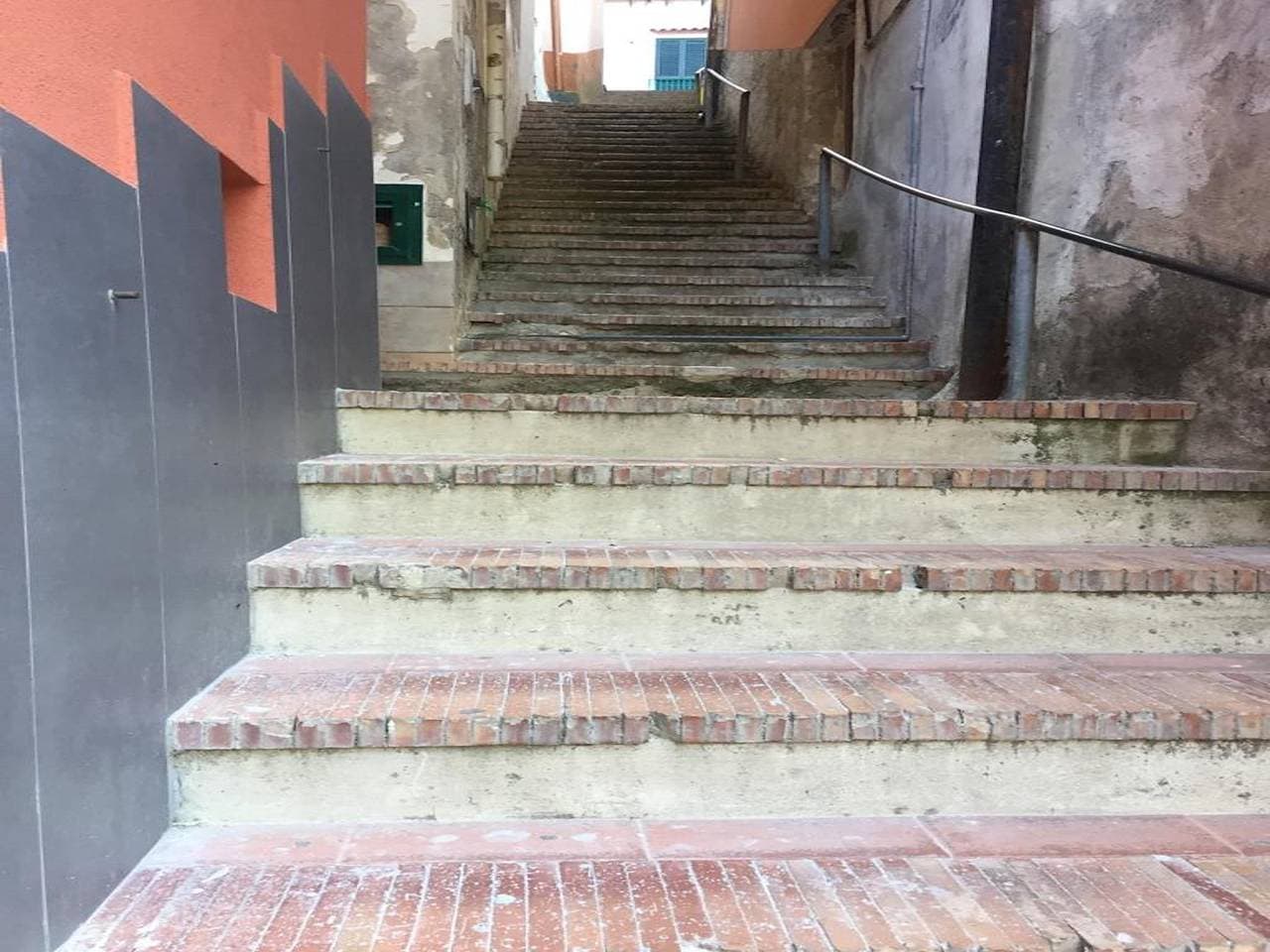 Foto 12 von 12: Ferienwohnung für 5 Personen mit Balkon